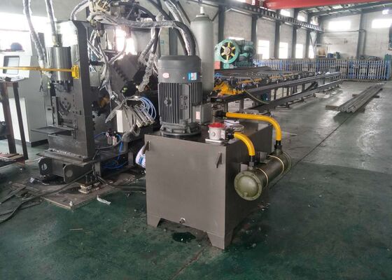 대량 생산 부품 Cnc 평면 철강 채널 철강 펀싱 타이핑 기계 3 축