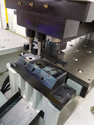 3000r/min 전문 CNC 플레이트 뚫기 기계 대용량 가공