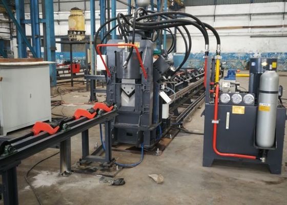 고속 자동 CNC 수압 펀칭 표시 절단 기계 3 CNC 축 각 구멍 철 연결판 통신