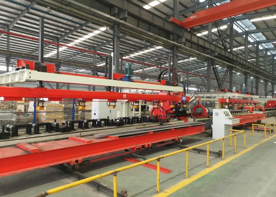 모델 FPCP12080 CNC 판 펀칭 머신 자동 로딩 및 풀딩 장치 및 높은 작업 효율 3 축 자동차 빔 판 CNC 펀칭 머신