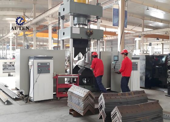 모델 HQ250-700 CNC 천사 철강 굽기 및 평면 금속 장을 위한 난방 기계