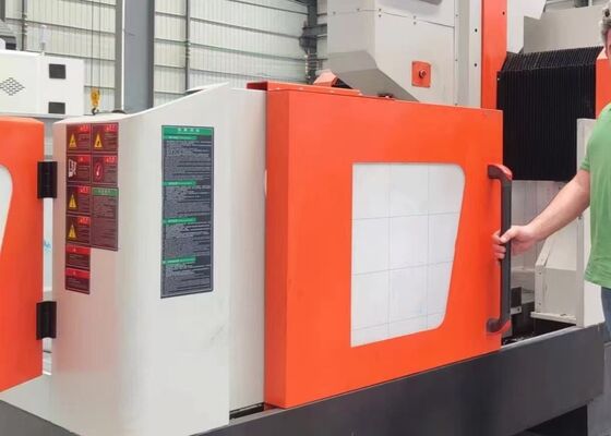 튜브 시트 플레이트 플랜지 Cnc 드릴링 머신 11KW 서보 스핀들 모터 전원에 사용됩니다.