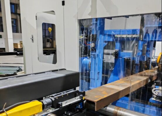 40mm 최대. 구멍 직경 CNC I 빔 뚫기 PLC 제어와 함께 톱 및 절단 기계 라인