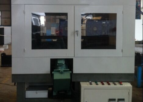 100-700mm/Min 공급 속도 CNC 각철 뿌리 밀링 머신 60KN 실린더의 압력